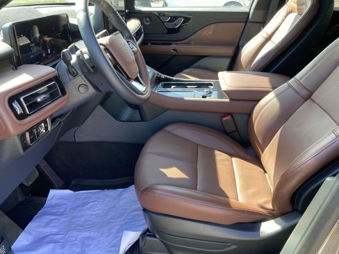 New 2025 Lincoln Aviator Reserve image 22