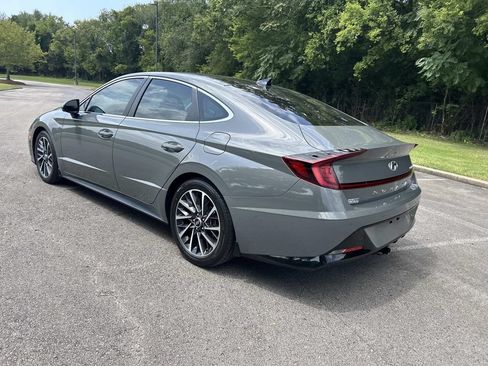 Used 2020 Hyundai Sonata Limited w/ Cargo Package FWD image 5