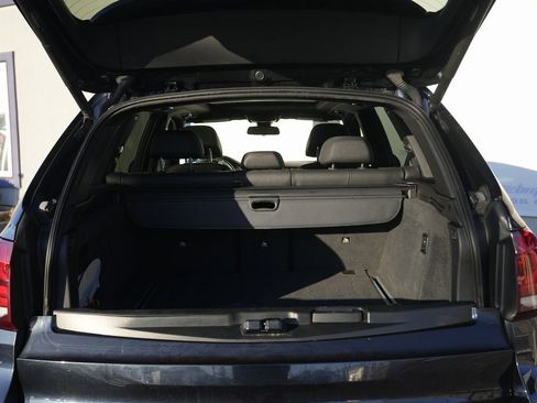 Used 2017 BMW X5 xDrive50i image 15