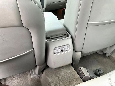 Used 2007 Buick Lucerne CXL image 30