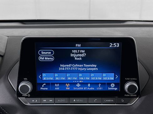 Used 2024 Nissan Sentra SV image 21