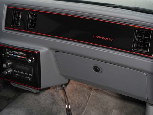 Used 1988 Chevrolet Monte Carlo SS RWD image 29
