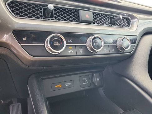 Certified 2025 Acura Integra FWD image 28
