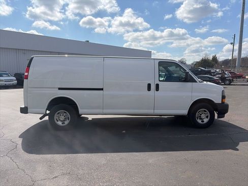 Used 2023 Chevrolet Express 2500 Extended w/ Driver Convenience Package image 8