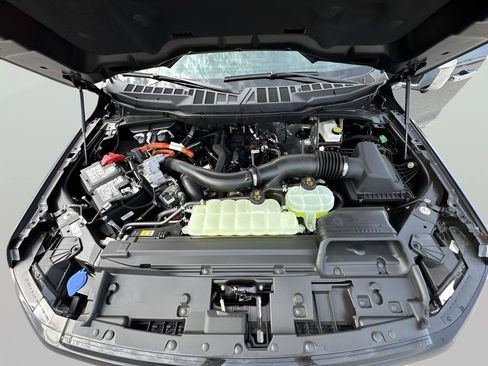 New 2025 Ford F150 XLT w/ Equipment Group 302A MID AWD/4WD image 17