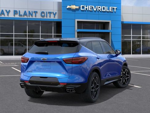 New 2026 Chevrolet Blazer RS w/ Driver Confidence II Package FWD image 4