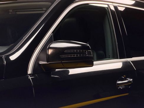 Used 2014 Mercedes-Benz GL 450 GL 450 4MATIC Sport Utility 4D image 9