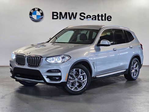 Used 2021 BMW X3 xDrive30e w/ Premium Package image 1