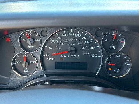 New 2025 GMC Savana 2500 w/ Driver Convenience Package image 39