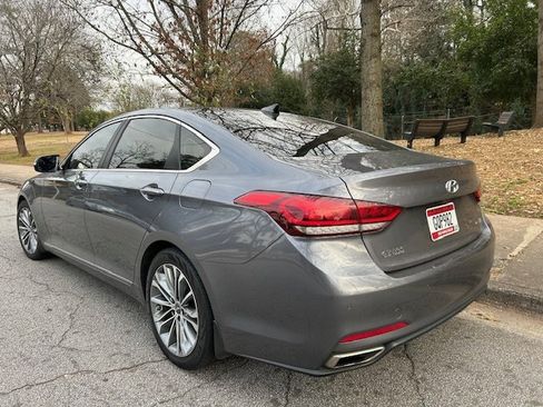 Used 2015 Hyundai Genesis 3.8 w/ Option Group 03 image 4