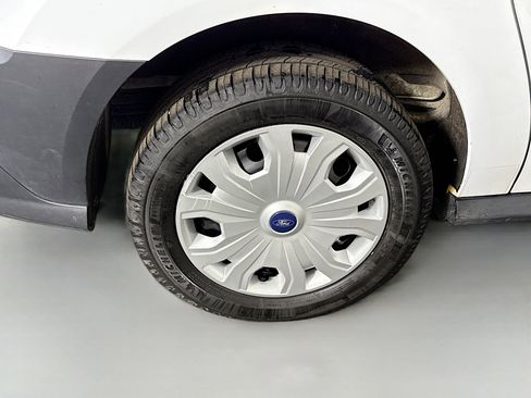 Used 2019 Ford Transit Connect XL image 30