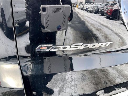 Used 2021 Ford EcoSport SE w/ SE Convenience Package image 30