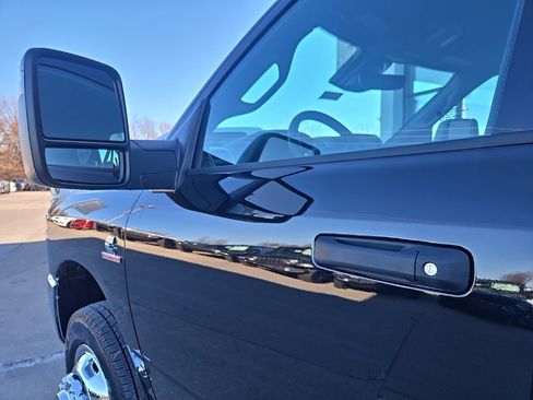 New 2026 RAM 3500 Tradesman image 37