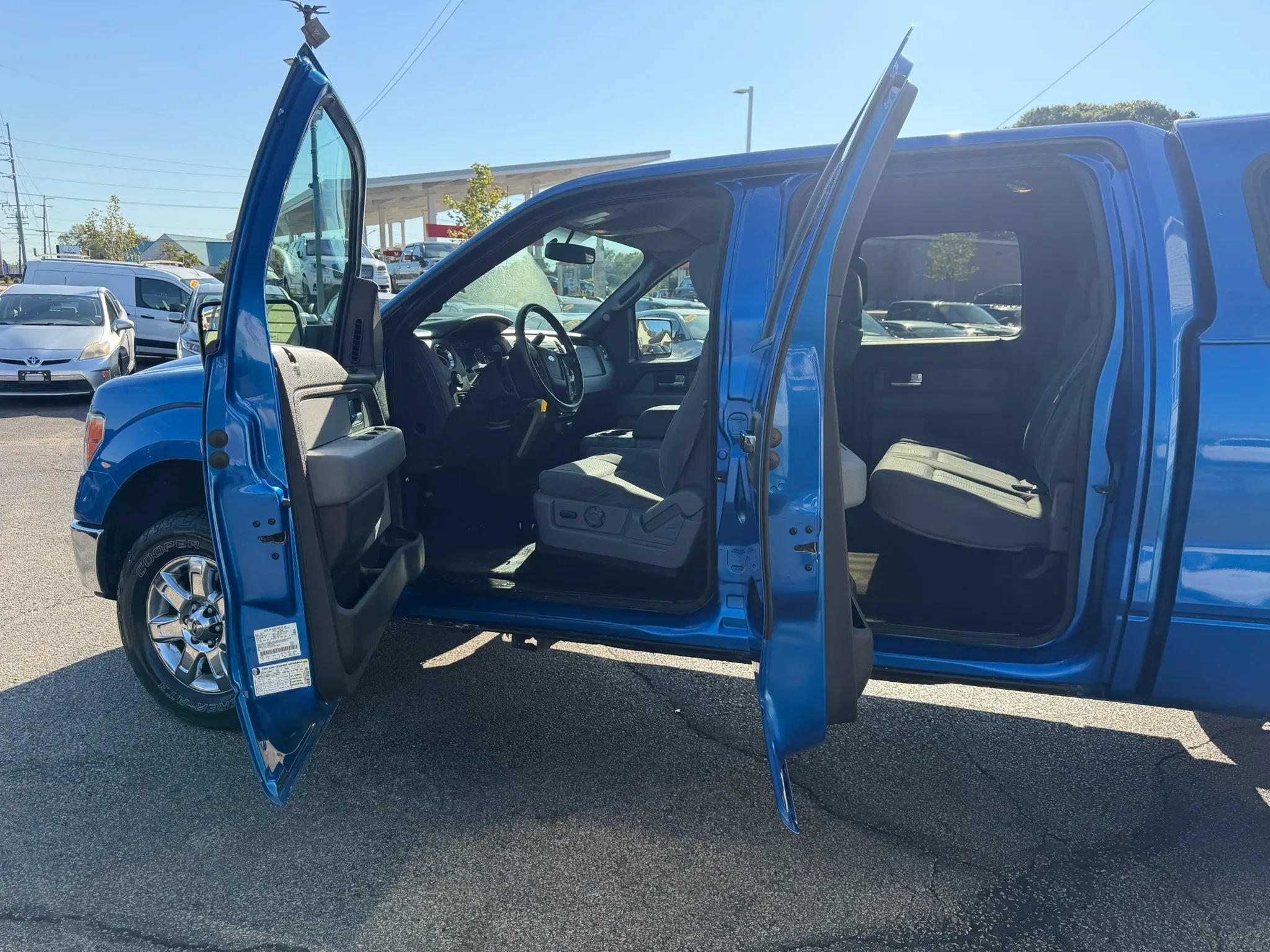 Used 2013 Ford F150 XLT w/ Luxury Equipment Group AWD/4WD image 11