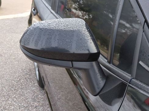 Used 2024 Toyota Corolla LE image 12