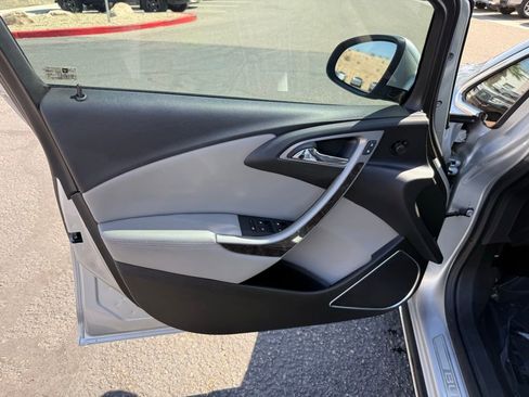 Used 2016 Buick Verano image 17