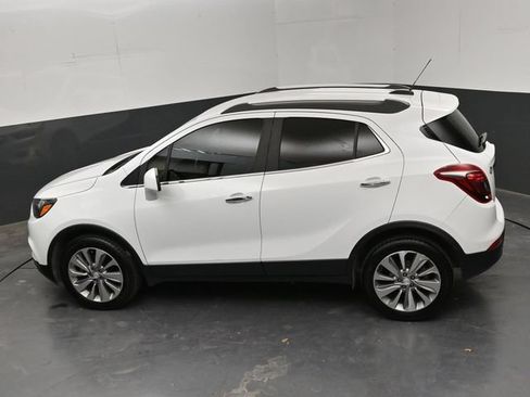 Used 2020 Buick Encore Preferred FWD image 21