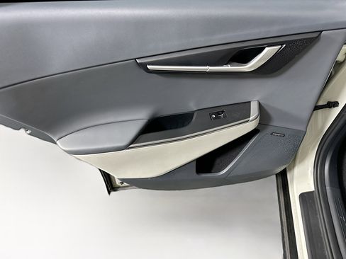 Used 2023 Kia EV6 Wind image 25