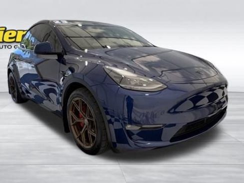 Used 2023 Tesla Model Y Performance AWD/4WD image 8