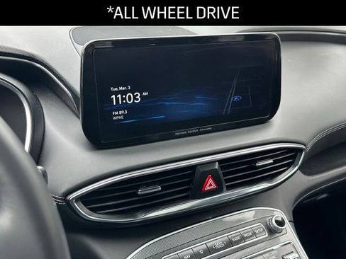 Used 2023 Hyundai Santa Fe SEL Premium image 9