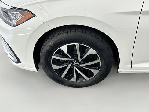 Used 2025 Volkswagen Jetta S FWD image 11