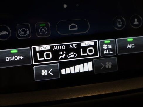 New 2026 Subaru Crosstrek 2.5i Limited AWD/4WD image 16