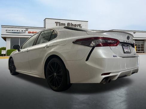 Used 2023 Toyota Camry XSE w/ Cold Weather Package image 11