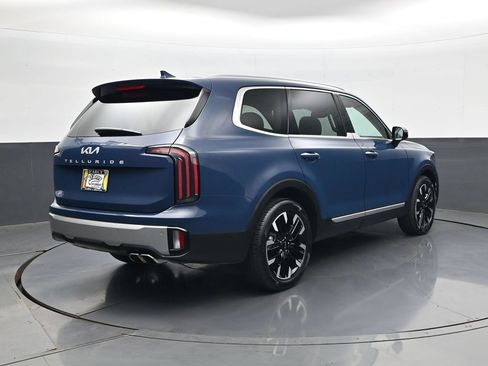Used 2023 Kia Telluride SX FWD image 6