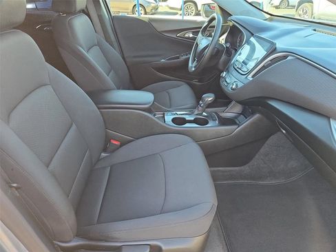 Certified 2024 Chevrolet Malibu LS FWD image 18