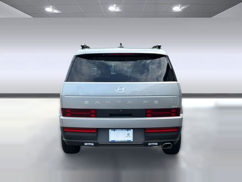 Used 2024 Hyundai Santa Fe SEL AWD/4WD image 10