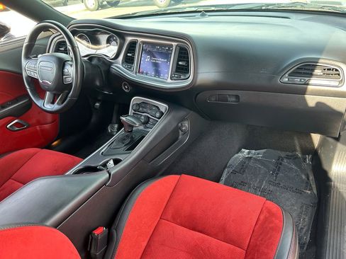 Used 2021 Dodge Challenger R/T Scat Pack w/ Plus Package image 31