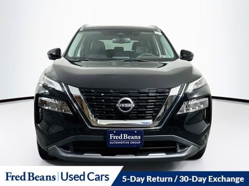 Used 2023 Nissan Rogue SL AWD/4WD image 2