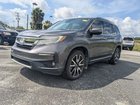 Used 2019 Honda Pilot Touring image 7