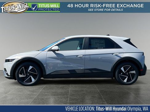 New 2025 Hyundai Ioniq 5 SE image 4