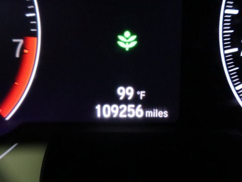 Used 2018 Honda Accord Sport image 38