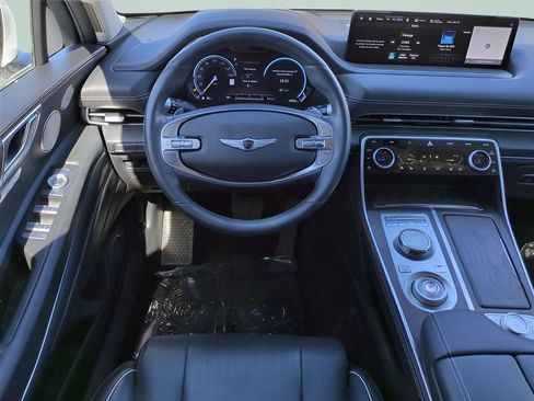Used 2023 Genesis GV80 2.5T w/ Prestige Package image 17