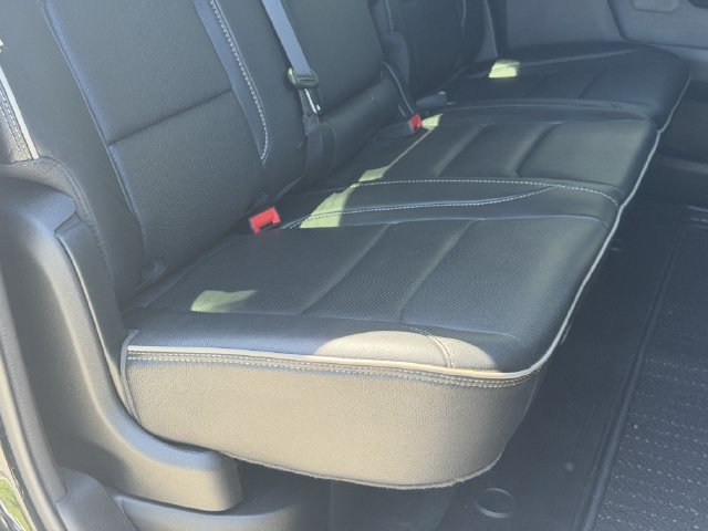 Used 2023 RAM 1500 Limited w/ Body Color Bumper Group AWD/4WD image 21