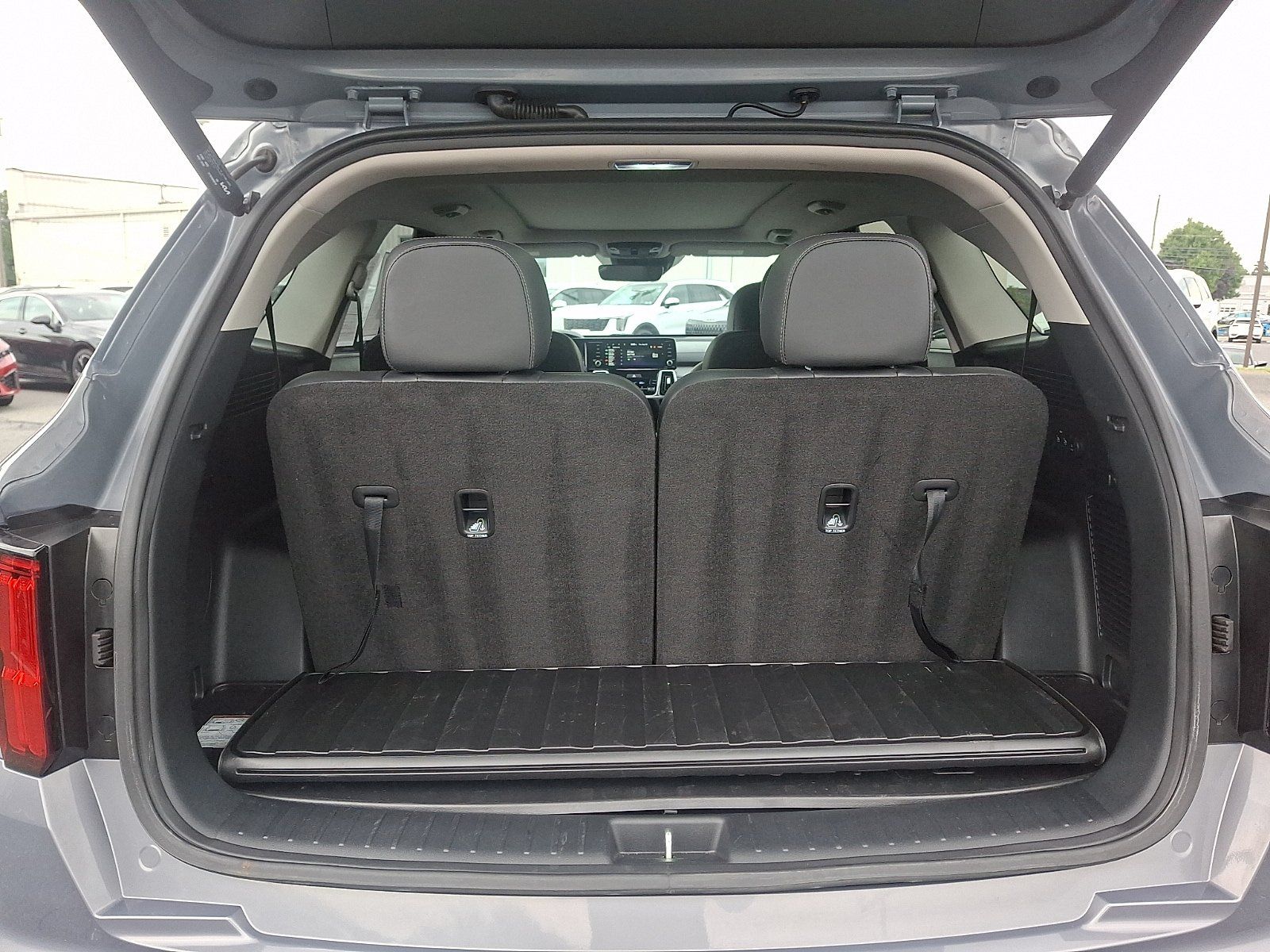Used 2023 Kia Sorento SX AWD/4WD image 32