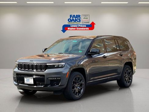 New 2025 Jeep Grand Cherokee L Summit image 4