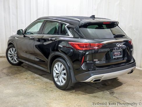Used 2019 INFINITI QX50 Essential w/ Premium Heat Package image 8