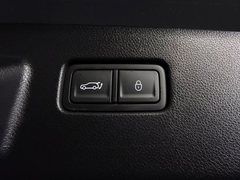 Used 2024 Genesis GV60 Performance AWD/4WD image 32