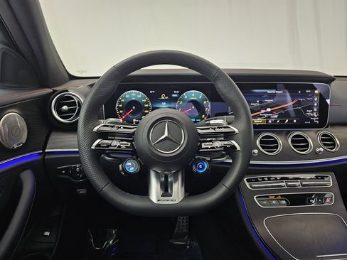 Used 2023 Mercedes-Benz E 53 AMG 4MATIC Sedan image 7