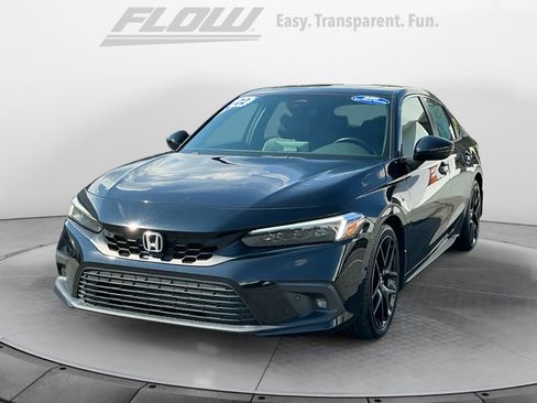 Used 2022 Honda Civic Sport Touring image 4