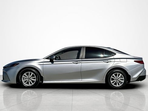 Certified 2025 Toyota Camry LE image 2