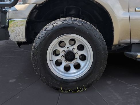 Used 2006 Ford F350 XLT AWD/4WD image 24