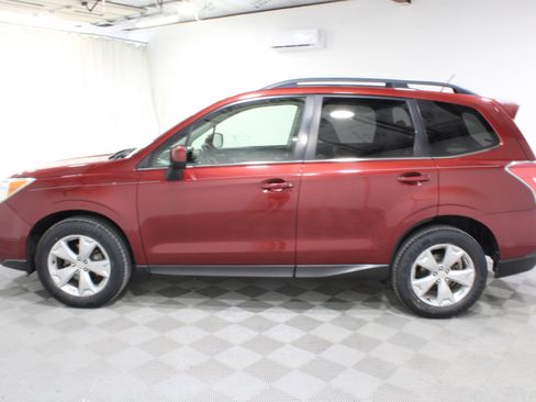 Used 2014 Subaru Forester 2.5i Limited AWD/4WD image 28
