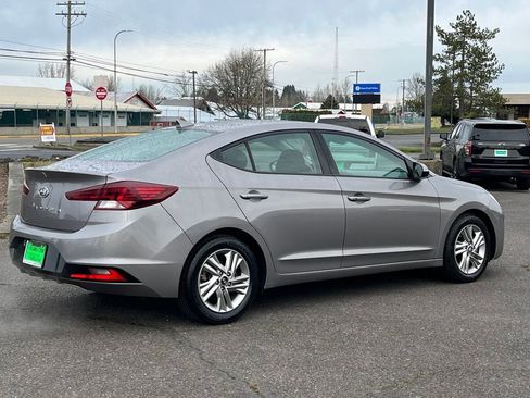 Used 2020 Hyundai Elantra Value Edition w/ Cargo Package (C1) image 6