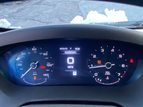 Used 2025 RAM ProMaster 2500 w/ Storage Group image 9