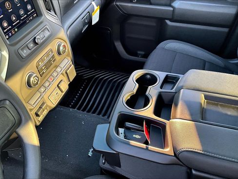 New 2025 Chevrolet Silverado 2500 Custom w/ Custom Convenience Package image 8