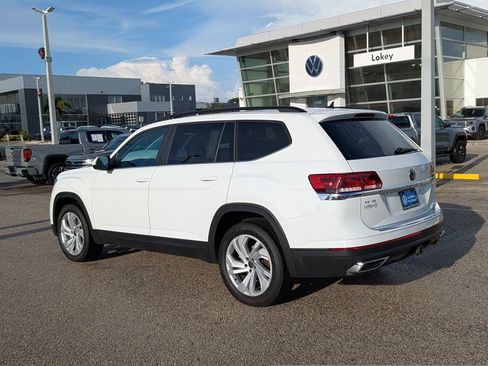 Certified 2023 Volkswagen Atlas SE FWD image 4